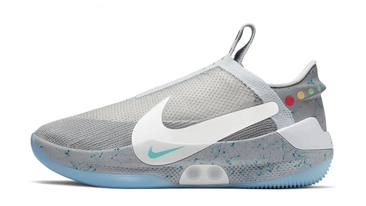 NIKE SELF-LACING.jpg